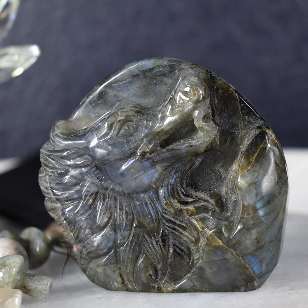 Flash Labradorite Dragon Head - Picture 2 of 12